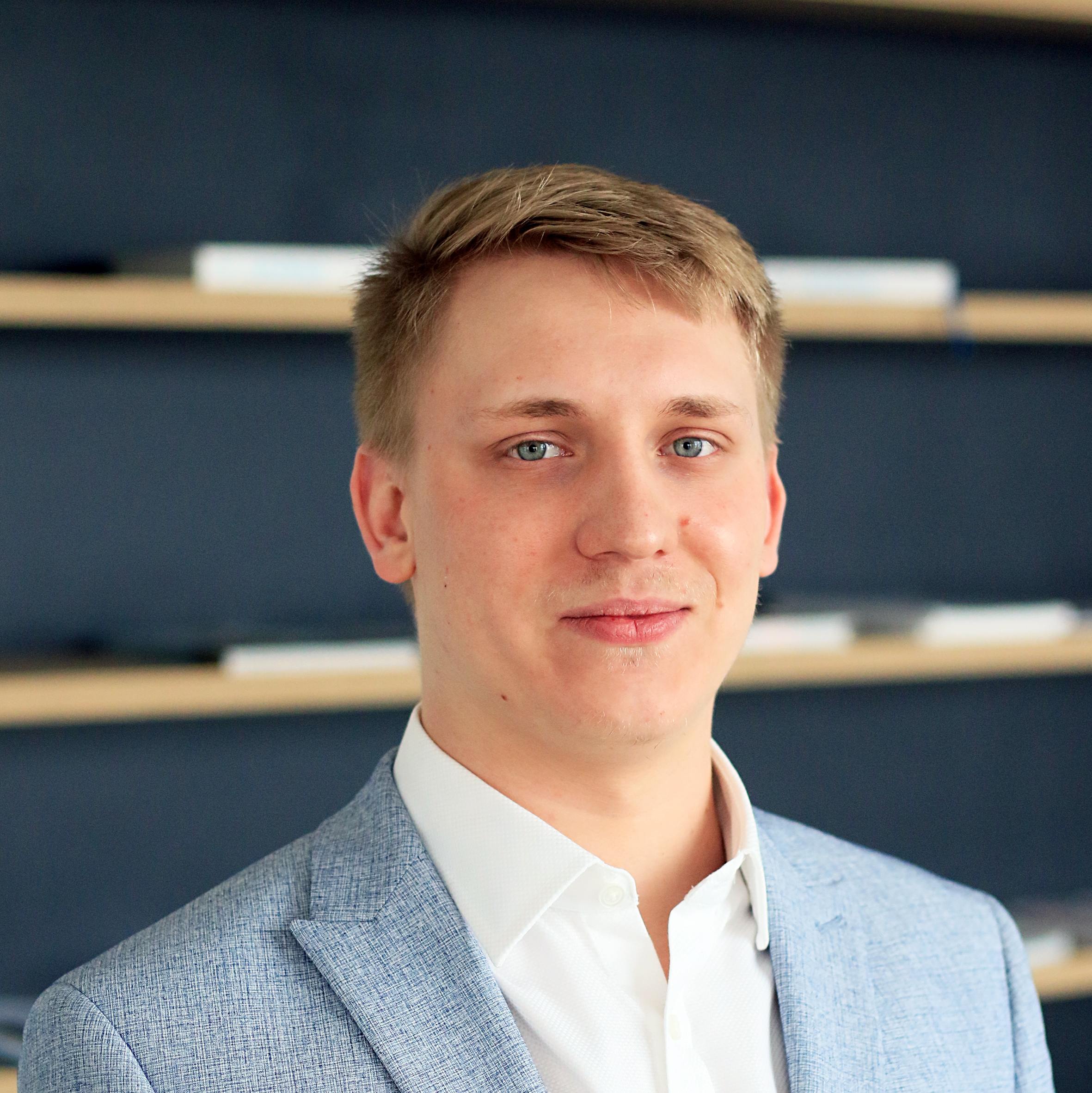 Daniel Macek